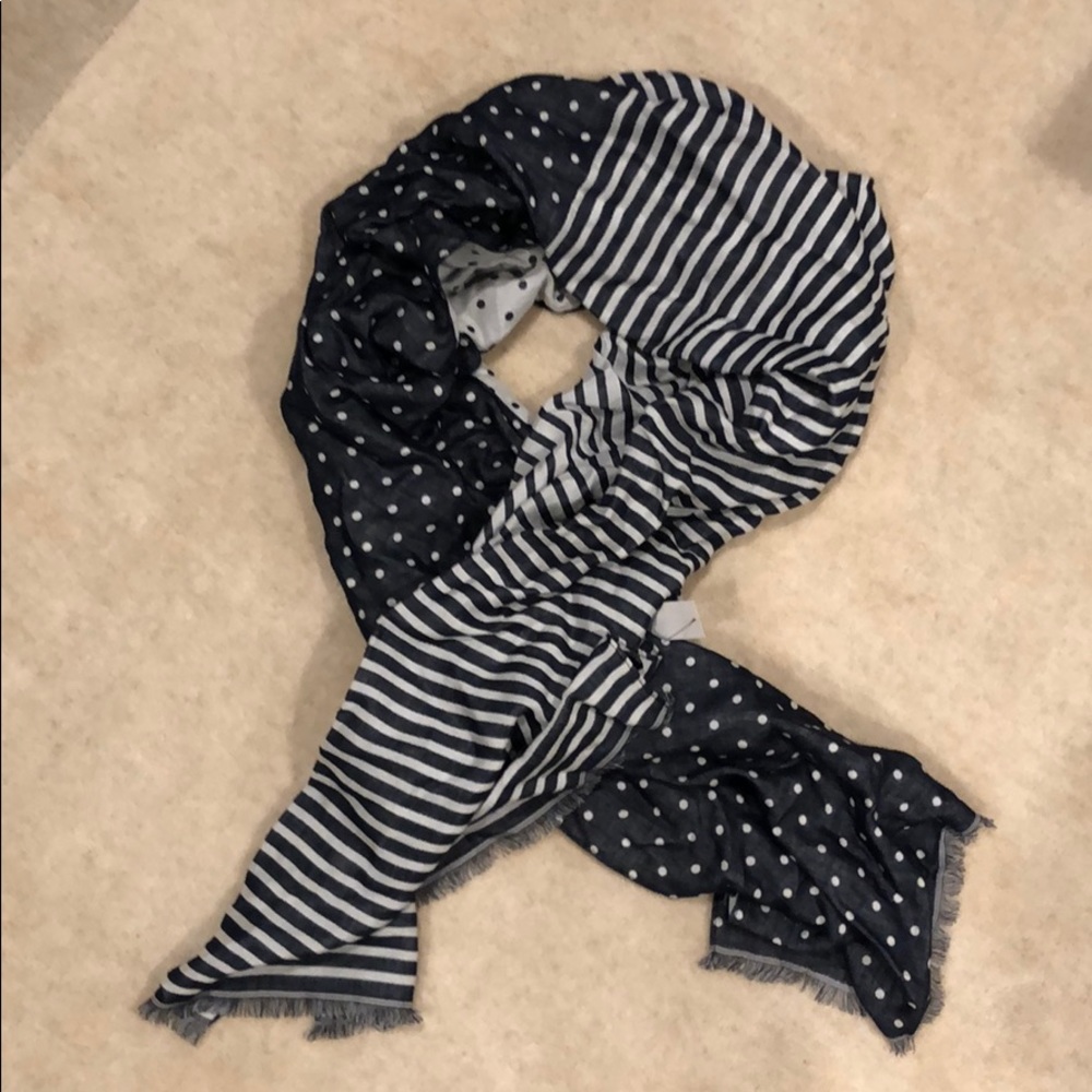 NWT Talbots blue and white scarf